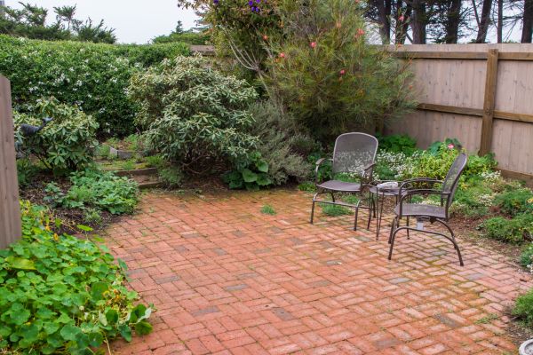 Brick Patio Repair in Frankfort