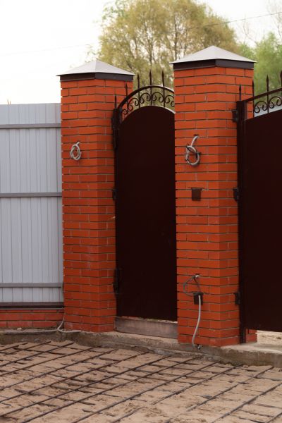 Brick Columns Installation in Frankfort